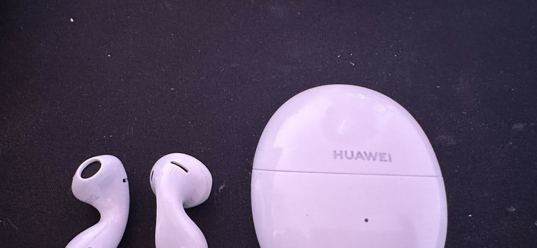 Huawei FreeBuds 5. Słuchawki o ciekawym wyglądzie. I jak one grają... [RECENZJA]