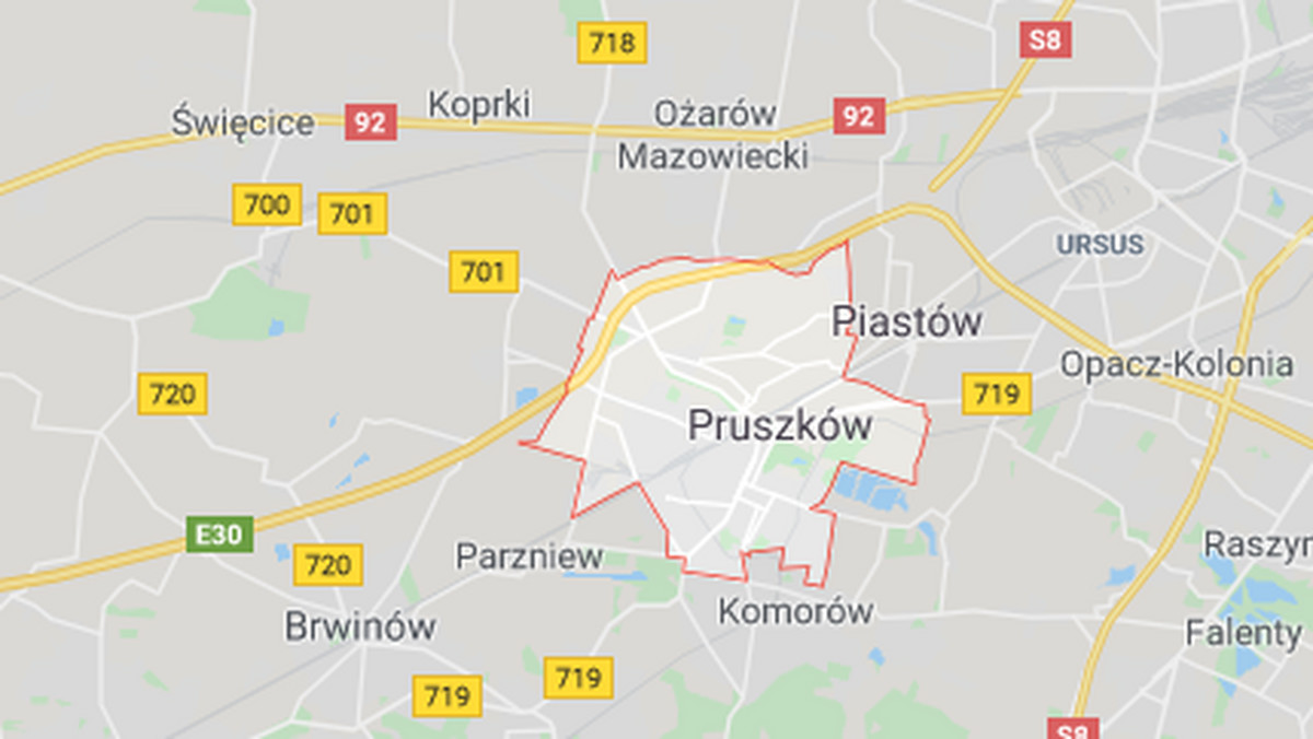 W środę wieczorem na autostradzie A2 między węzłami Pruszków i Grodzisk Mazowiecki zderzyły się trzy pojazdy na jezdni w kierunku Poznania - powiedziała PAP podinsp. Magdalena Bieniak z Komendy Stołecznej Policji. Jedna osoba została ranna. Trasa była zablokowana.