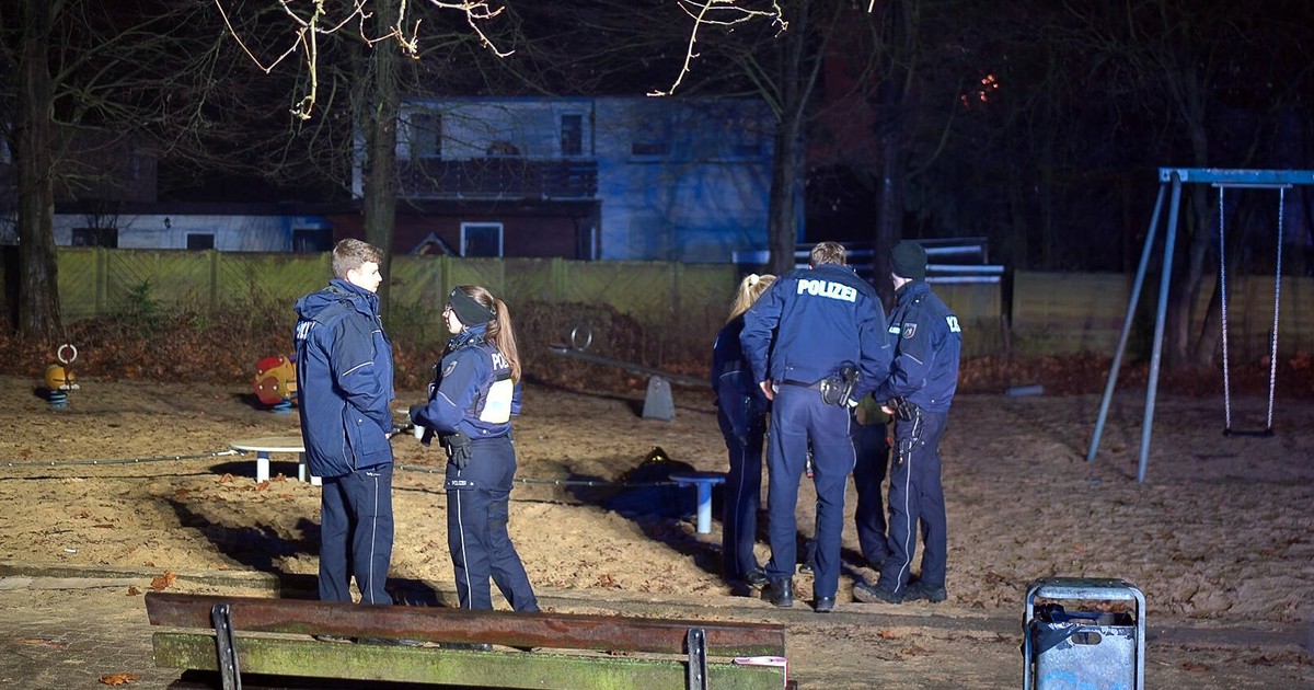 Sylwestrowa tragedia na placu zabaw. Dwóch nastolatków nie żyje