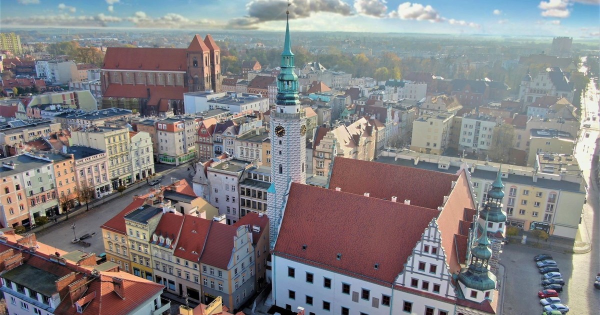 Brzeg, miasto zabytków i zieleni