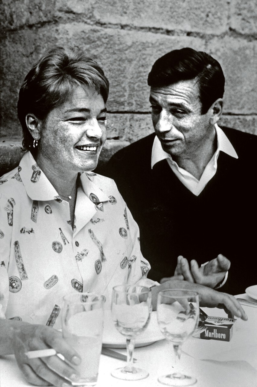 Simon mu je bila ravnopravna, vršnjakinja, pratilja u uspesima, ali prevelika sličnost ih je uništila