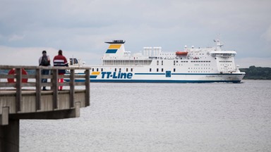 Prom osiadł na mieliźnie u wybrzeży Karlshamn. Trwa ewakuacja pasażerów