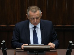 Banaś, Tusk, Trzaskowski... Polscy politycy na celowniku chińskiego wywiadu