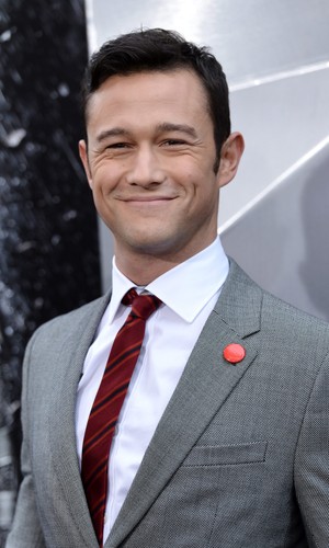 Joseph Gordon-Levitt na premierze filmu 'Mroczny rycerz powstaje' w Nowym Jorku