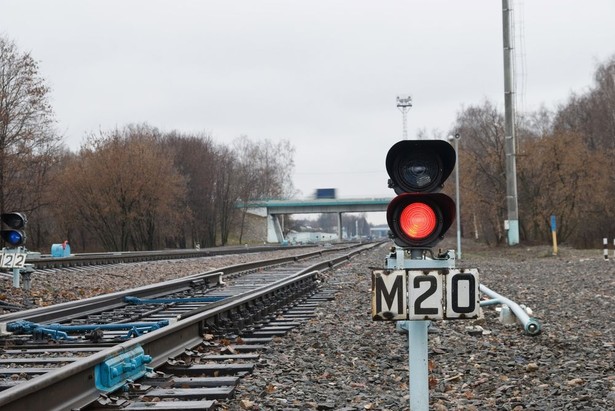 Inwestycyjna torpeda na kolei wyhamowała. PKP wstrzymuje projekty