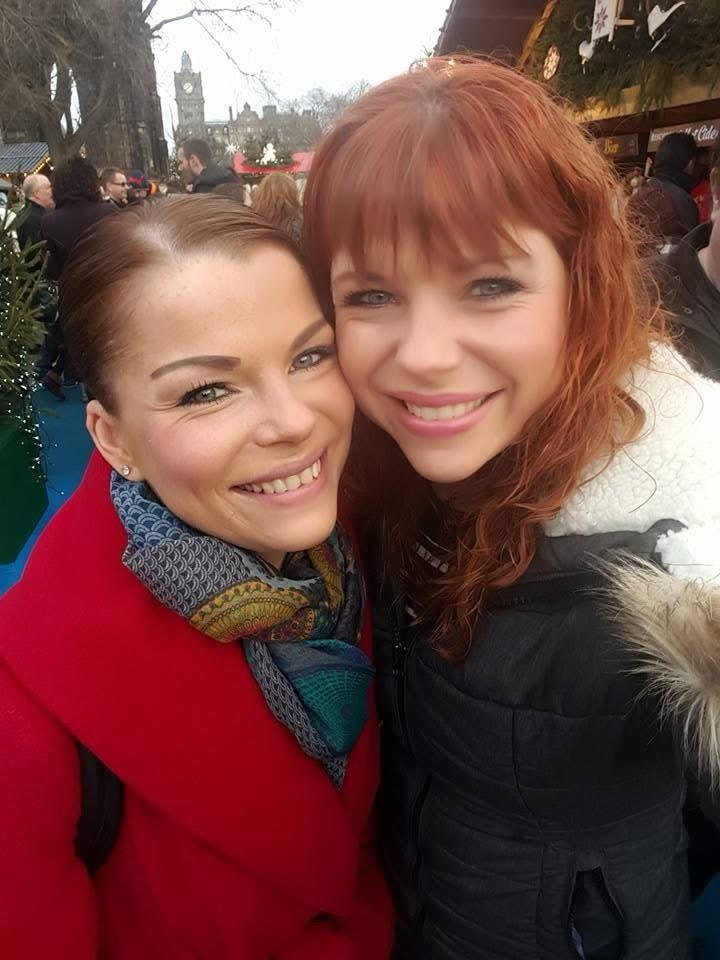 Jemma Williamson so svojou identickou dvojičkou Leanne. 