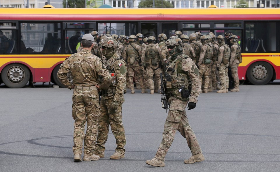 WARSZAWA SZCZYT NATO STADION PGE NARODOWY PRZYGOTOWANIA (funkcjonariusze GROM)