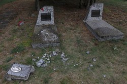 Moskwa: Polska ambasador wezwana w sprawie aktu wandalizmu w Milejczycach