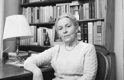 wszyscy polacy znają jej książki. jedna do dziś jest szkolną lekturą