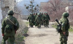 Szturm na ukraińskie bazy. Kobiety i dzieci jako żywe tarcze [AKTUALIZACJA]