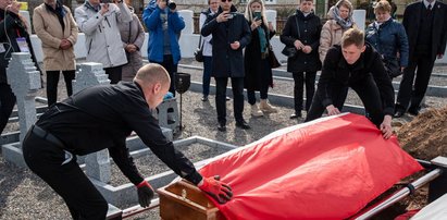 Gen. Polko komentuje pogrzeb Emila Czeczko i okrywanie jego trumny polską flagą. "Nie, w żadnym wypadku!"