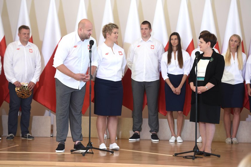 Premier Beata Szydło pogratulowała polskim medalistom z igrzysk Rio 2016