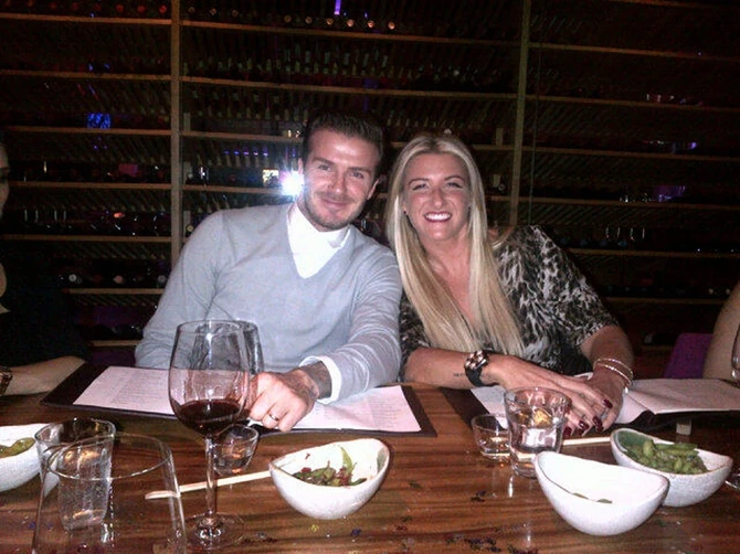 Bekam sa sestrom Džoanom