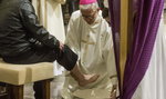 Arcybiskup umył stopy 12 górnikom