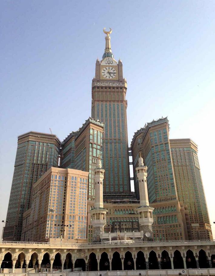 3. Makkah Clock Royal Tower, Arabia Saudyjska (Mekka)
