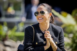 "Ženo, svekar ti je na samrti": Megan povukla neprimeren potez dok se kralj Čarls bori za život, javnost šokirana - ništa joj nije sveto!