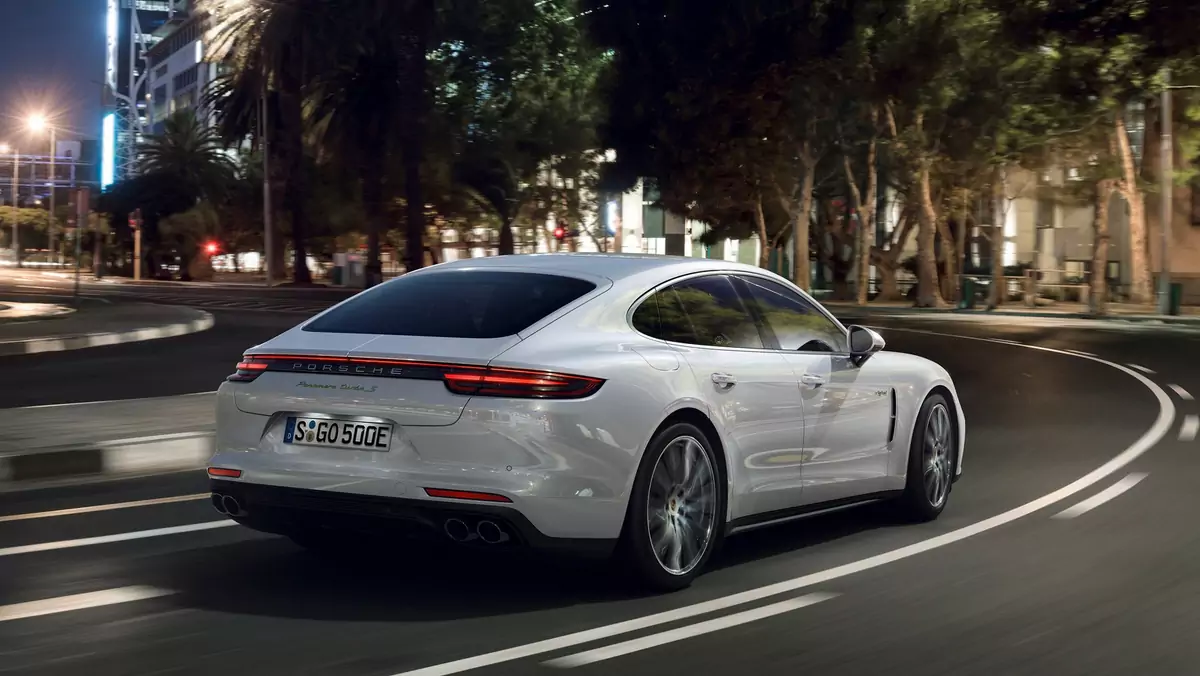 Porsche Panamera Turbo S E-Hybrid