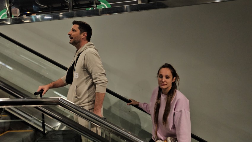 Luna Đogani u zagrljaju majke i ćerki nakon drame na Bliskom istoku, odmah se oglasila