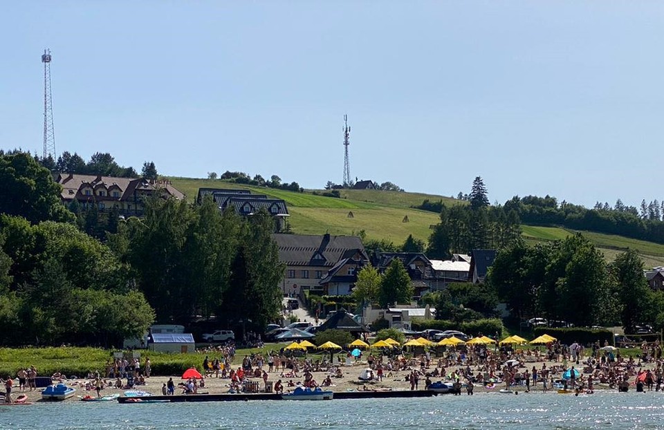 Plaża Zamajerz nad Jeziorem Czorsztyńskim