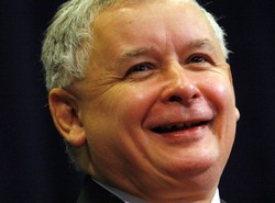 "Pomysł Tuska - jak wojna z Gabonem"