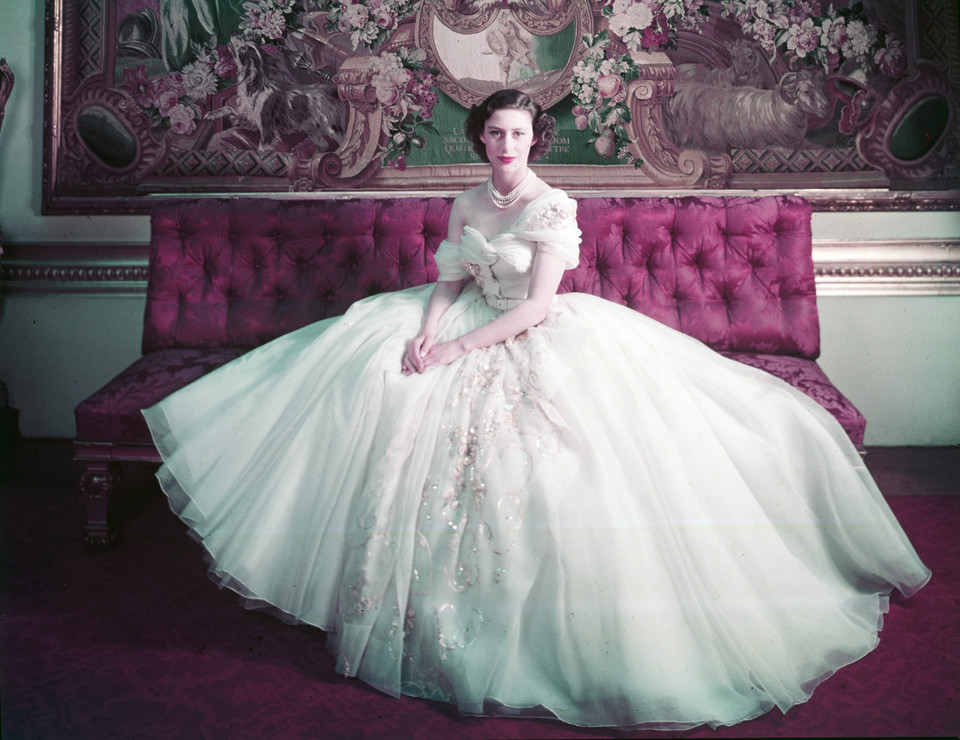 Retrospektywna wystawa "Christian Dior: Designer of Dreams" w Victoria & Albert Museum. Księżniczka Małgorzata w sukni od Diora