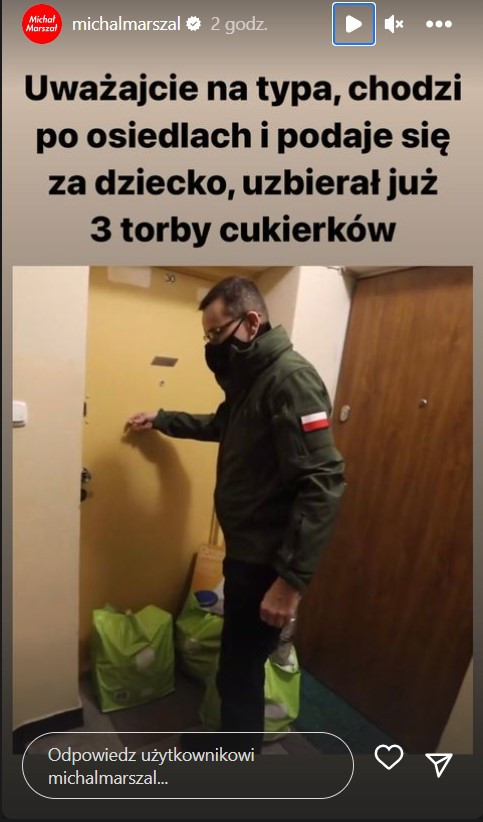 Polityczny mem