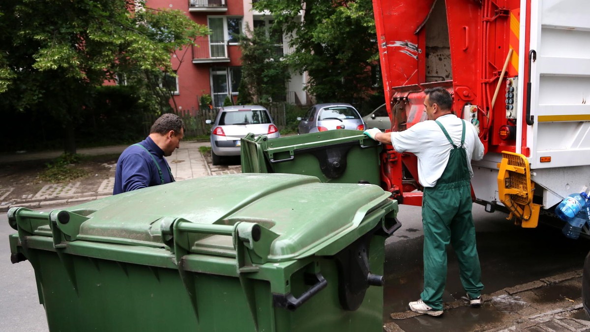 W Gorzowie nie uda się do 1 lipca rozstrzygnąć przetargu na wywóz śmieci, z uwagi na opóźnienia w podjęciu uchwał dotyczących wysokości opłat za odbiór odpadów na terenie miasta. Miało to wpływ na termin wysłania deklaracji do mieszkańców.