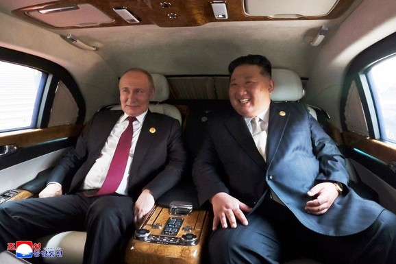 TAJNI PAKT PUTINA I KIM DŽONG UNA! Rusija i Severna Koreja grade misteriozni most, zapadni obaveštajci NA NOGAMA: "Evo šta se zapravo krije pod velom tajne"