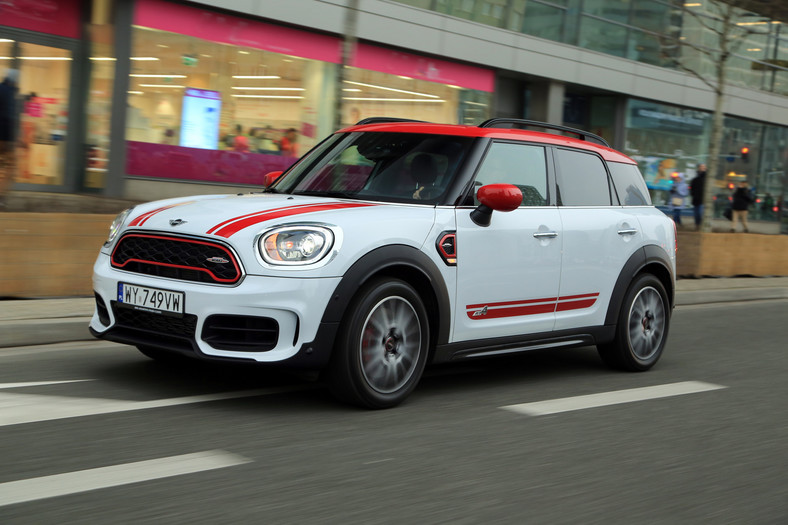 Mini Countryman JCW – bardzo sportowa wersja