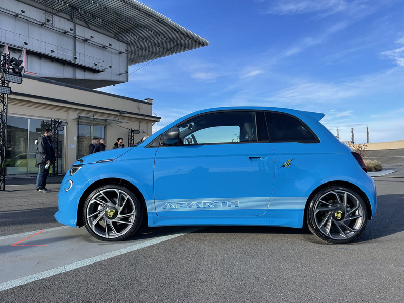 Premiera Abartha 500e w Turynie