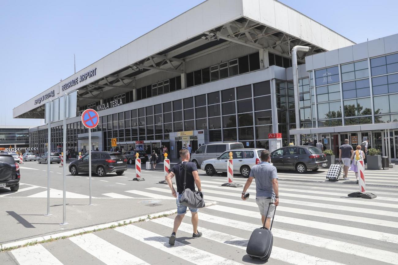 Beogradski aerodrom se oglasio povodom tehničkog kvara i kašnjenja letova: &#34;Izvinjavamo se putnicima...&#34;
