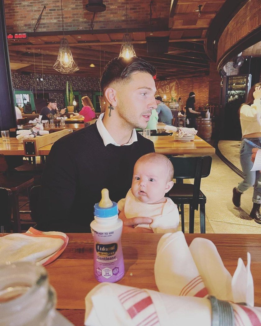 Saffron DrewittBarlow, córka pierwszego brytyjskiego małżeństwa gejów