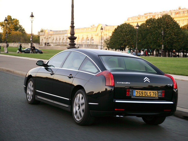 Citroen C6: automat również dla 4-cylindrowego 2,2 HDI (170 KM)