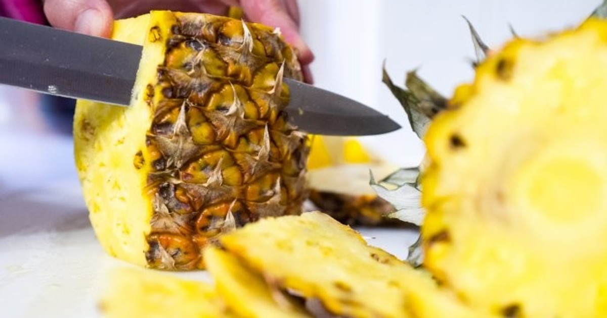 Pineapple peels The health benefits of this food will amaze you