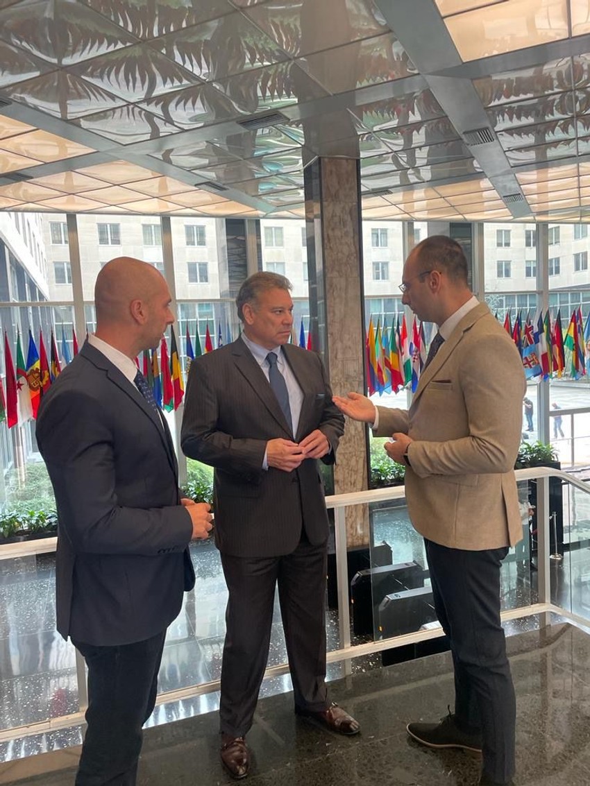 Predstavnici Srpske liste sa Gabrijelom Eskobarom