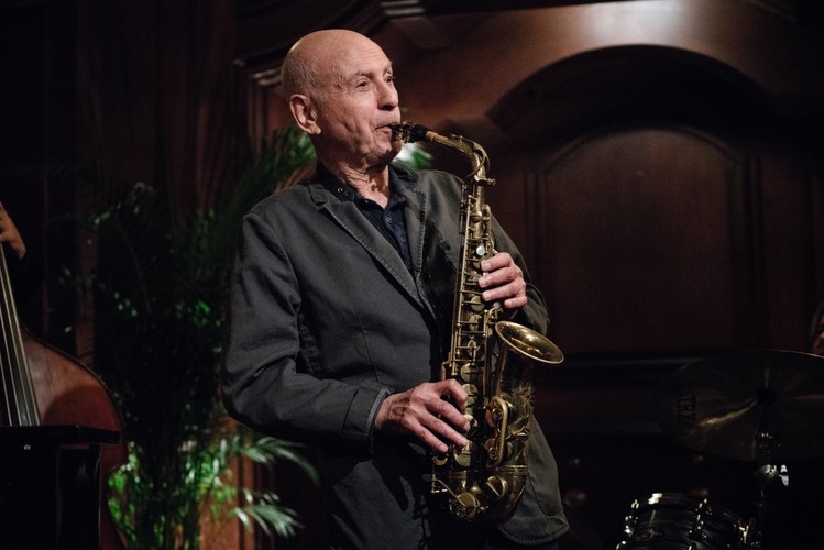 'W starym, dobrym stylu' w reżyserii Zacha Braffa w kinach od 30 czerwca. W rolach głównych m.in. Morgan Freeman, Michael Caine, Alan Arkin.