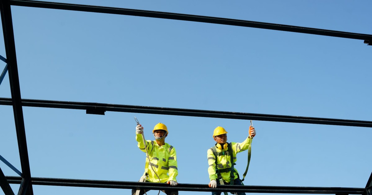 Rolling back laws that set minimum wages for construction workers meant ...