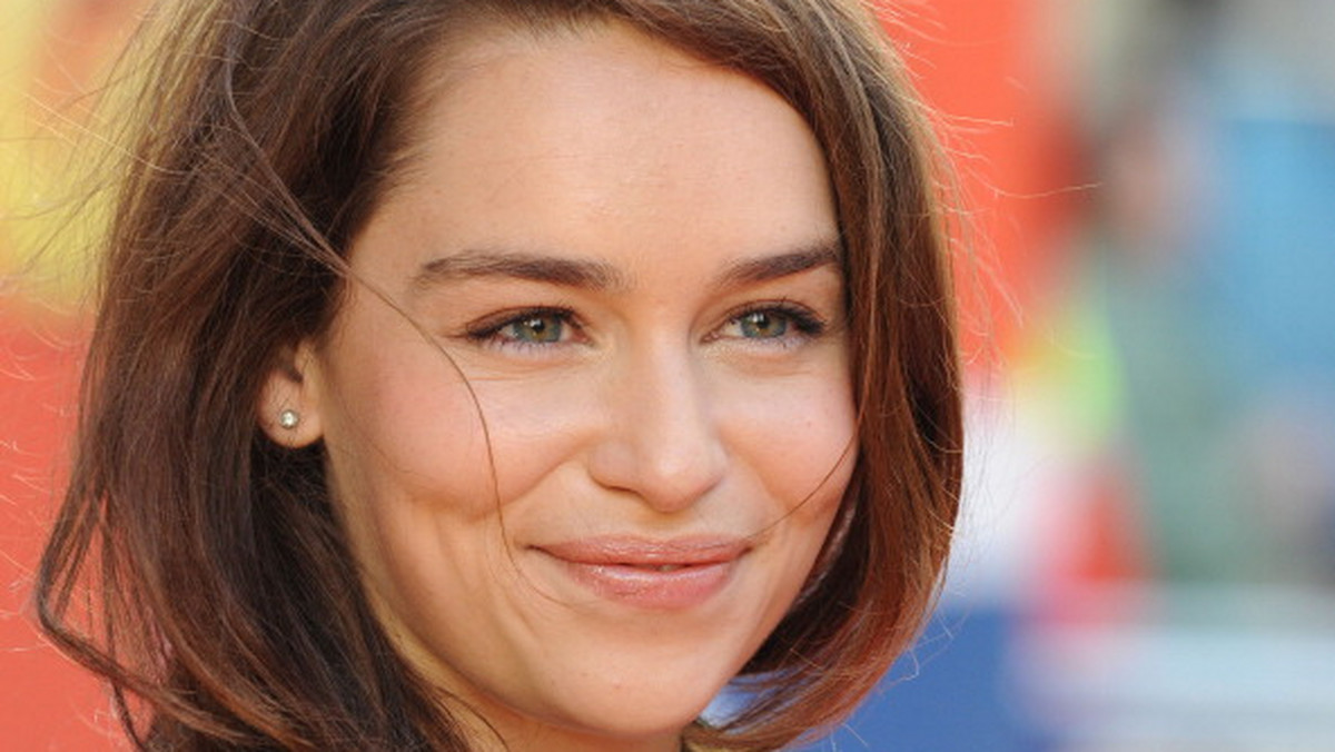 Znana z serialu "Gra o tron" Emilia Clarke wcieli się w postać Julii w obrazie "Rosaline", nowej wersji "Romea i Julii".