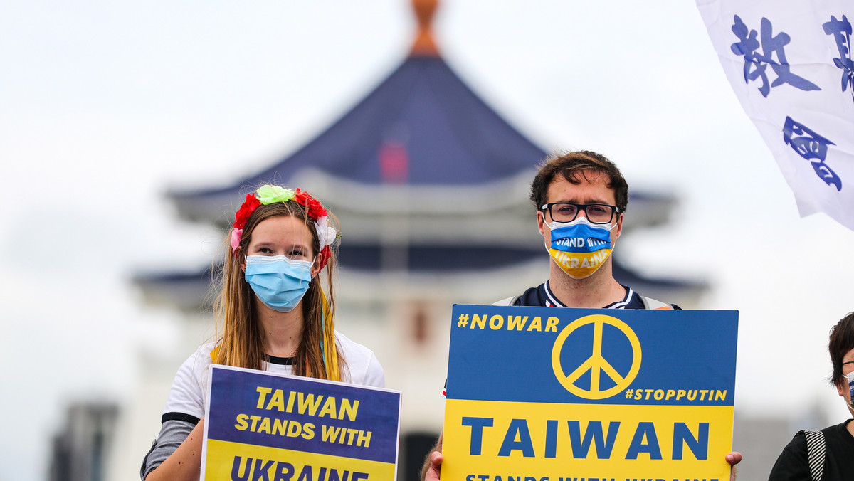 Tajwan solidarny z Ukrainą. Manifestacja pod hasłem "Ku Zwycięstwu"