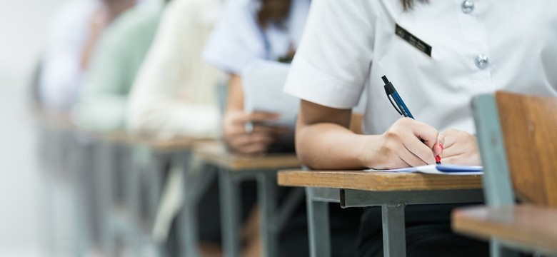Egzamin ósmoklasisty 2025. Co będzie na matematyce? Wymagania CKE