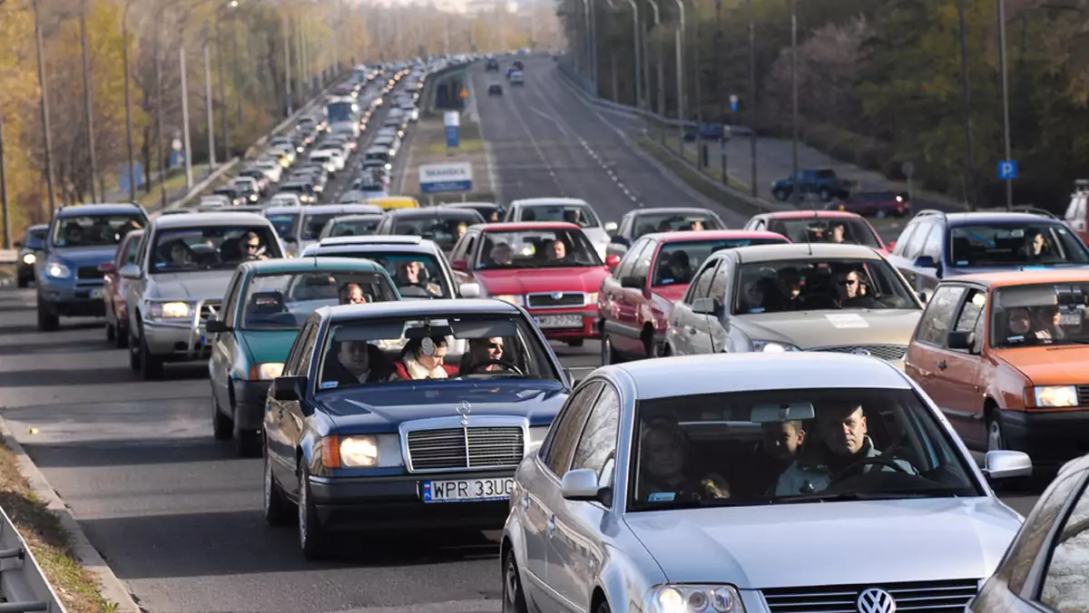 CB-Radio i kierowcy: baza zawsze ci pomoże