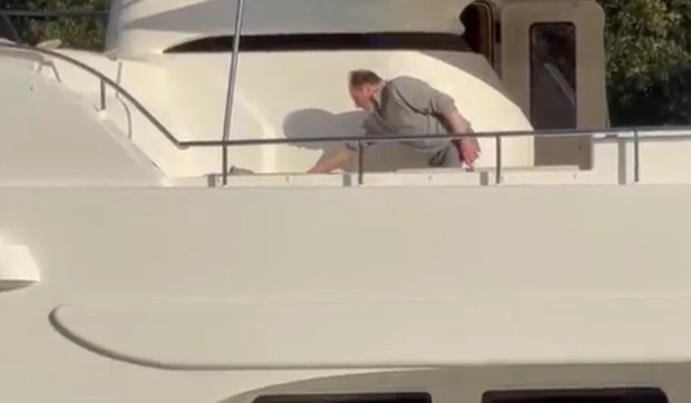 Džefri, Melinin muž