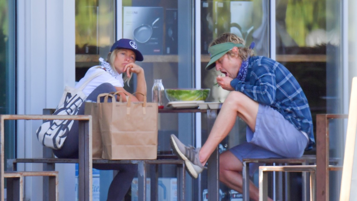 Oven Vilson sa prijateljicom