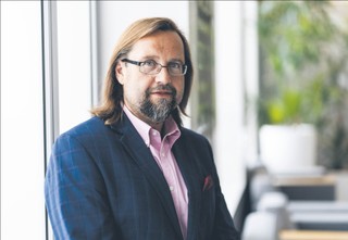 Wykonujący zlecenie lub B2B ma dzisiaj dziurę w CV [WYWIAD]