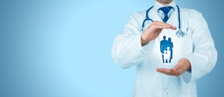 Opieka w szpitalu oczami pacjentów. Wyniki ankiety NFZ