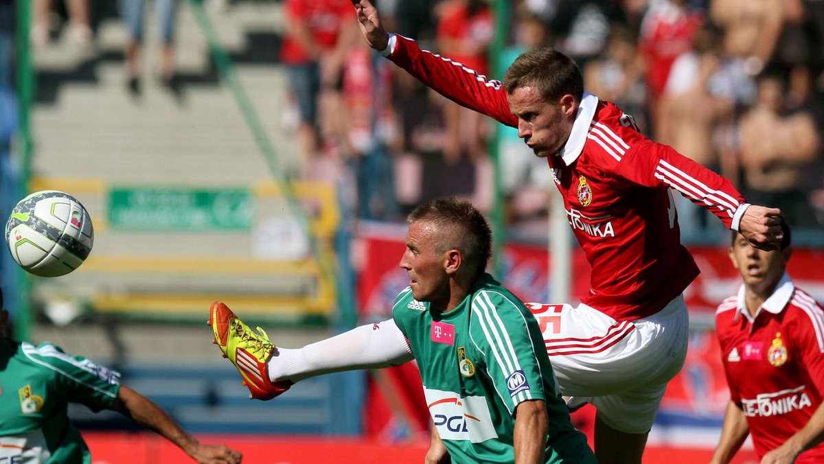 Wisła Kraków pokonała w niedzielę GKS Bełchatów 2:1. O swoich wrażeniach po debiucie w drużynie Białej Gwiazdy na łamach "Przeglądu Sportowego" opowiedział Jan Frederiksen.