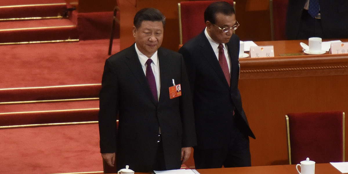 Chiński prezydent Xi Jinping (po lewej) i premier -  Li Keqiang.