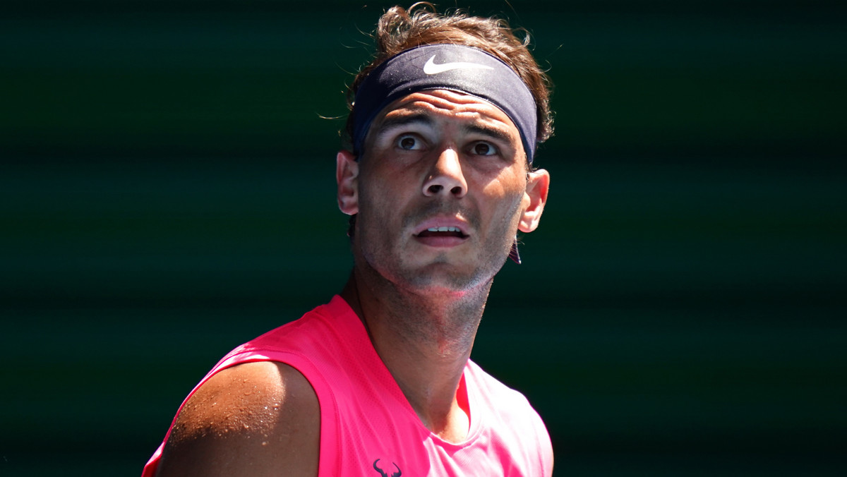 Lider rankingu tenisistów Rafael Nadal pewnie awansował do drugiej rundy Australian Open. Finalista poprzedniej edycji wielkoszlemowego turnieju w Melbourne pokonał Boliwijczyka Hugo Delliena 6:2, 6:3, 6:0.
