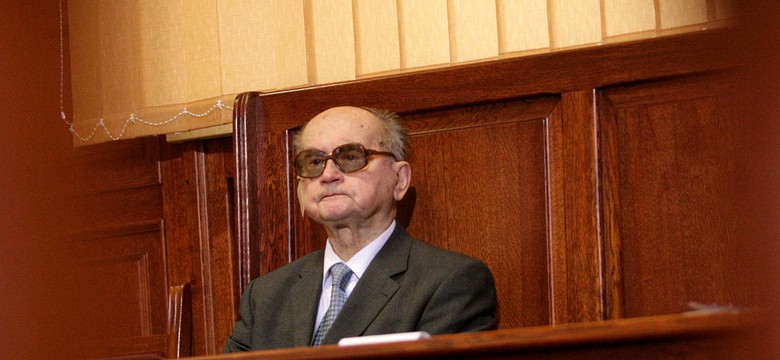 Jaruzelski i Kiszczak wracają na ławę oskarżonych
