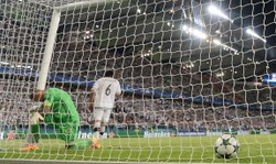 Liga Mistrzów: Nędza na boisku, za to w kasie na bogato. Legia, nawet jak wszystko przegra, to i tak źle na tym nie wyjdzie